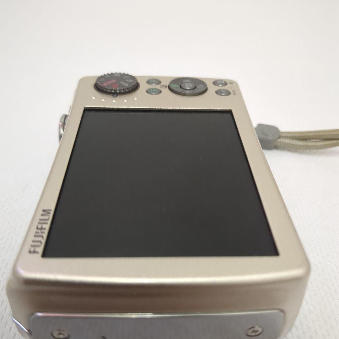【ジャンク品】Fujifilm FinePix F200 EXR コンデジ