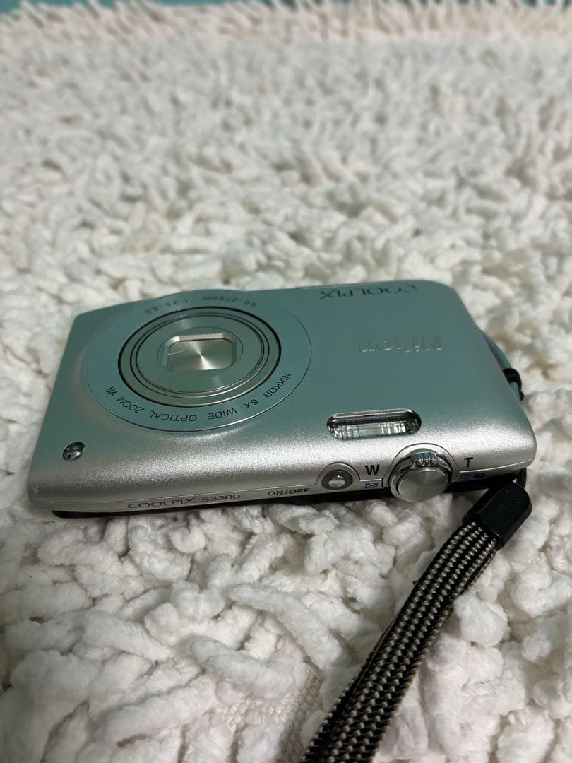 Nikon COOLPIX S3300 シルバー　A