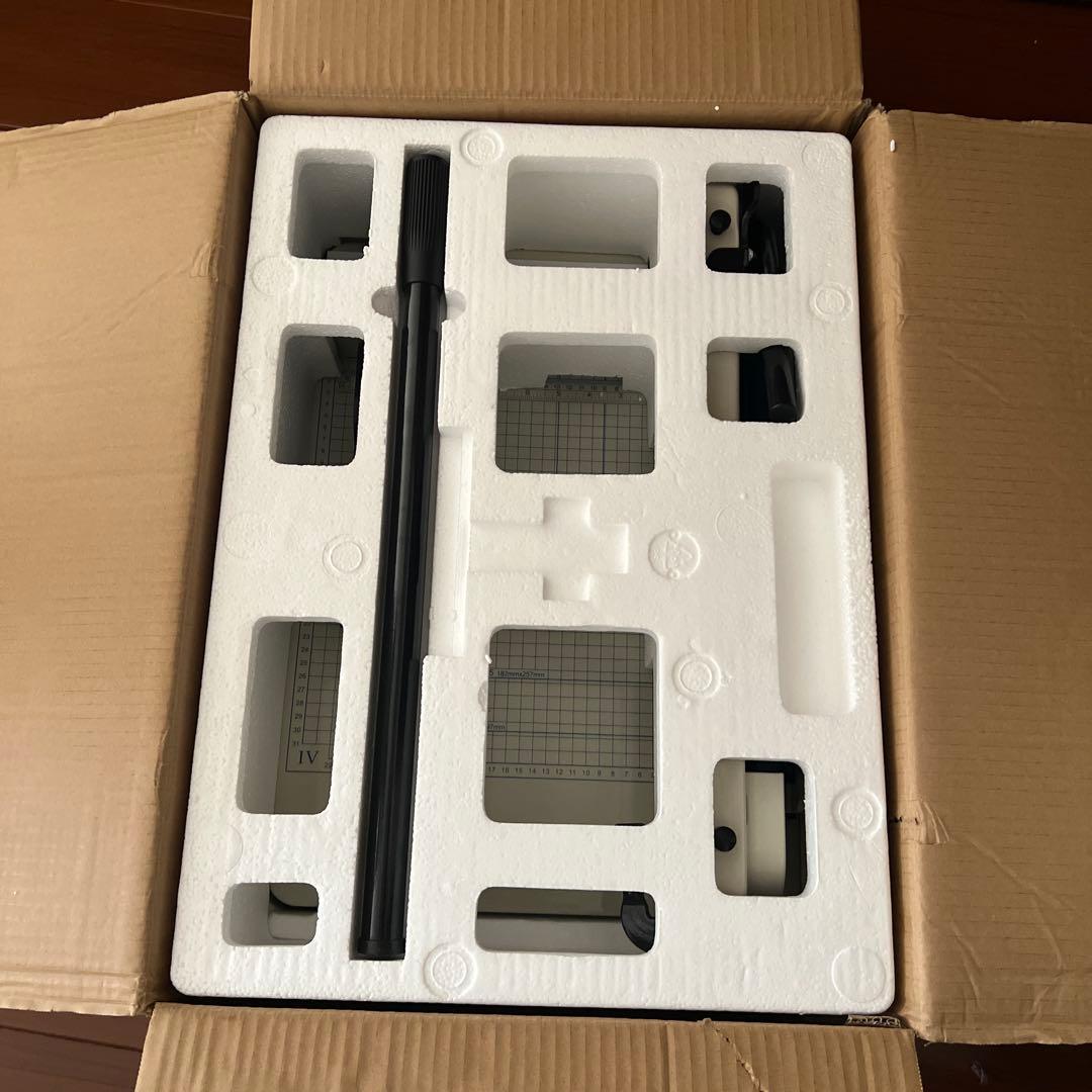 【美品】ペーパーカッター 裁断機 業務用裁断機 A4サイズ ダイシン商事