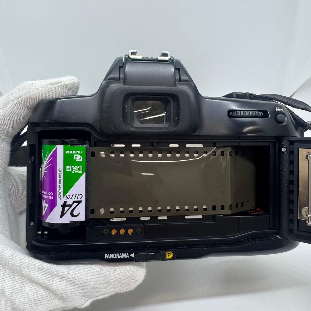 ニコンF70 35mm一眼レフフィルムカメラ （Nikon AF Nikkor