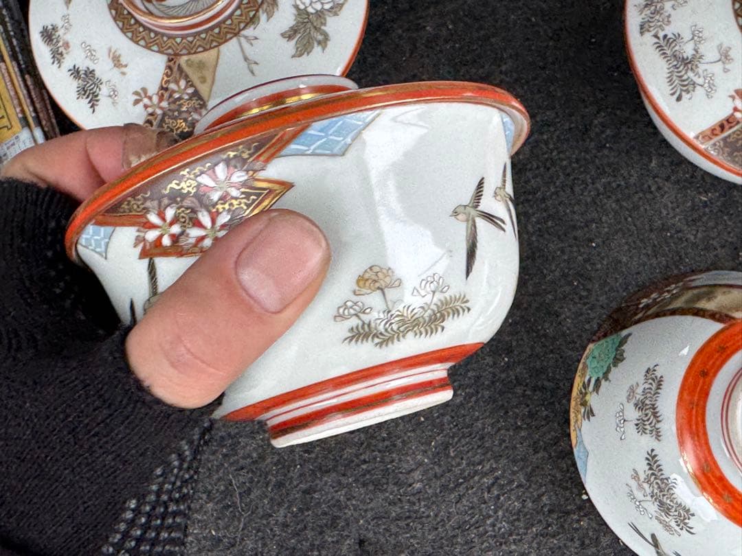 ‼️早速半額‼️リサイクルFORT‼️幕末明治期の九谷焼で金彩色絵‼️吉祥図蓋物茶碗五客