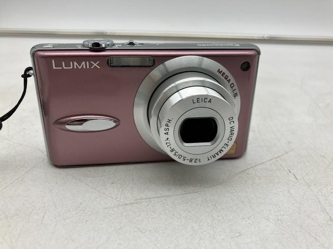 美品　Panasonic DMC-FX8 デジタルカメラ　ピンク
