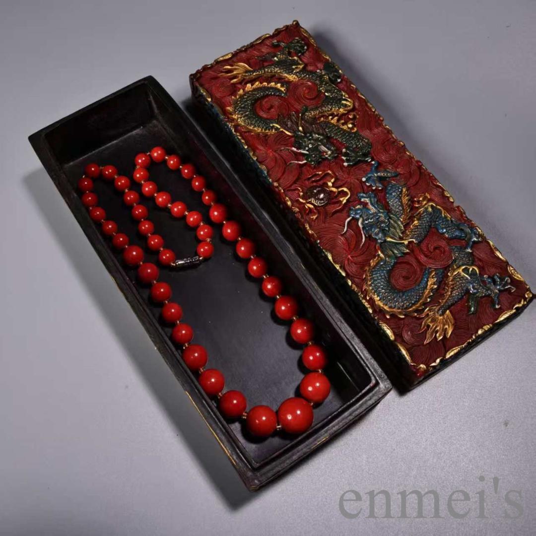 中国古美術 旧蔵『紅珊瑚 ネックレス』漆器箱付 赤いサンゴ 裝身具 裝飾品 掛飾