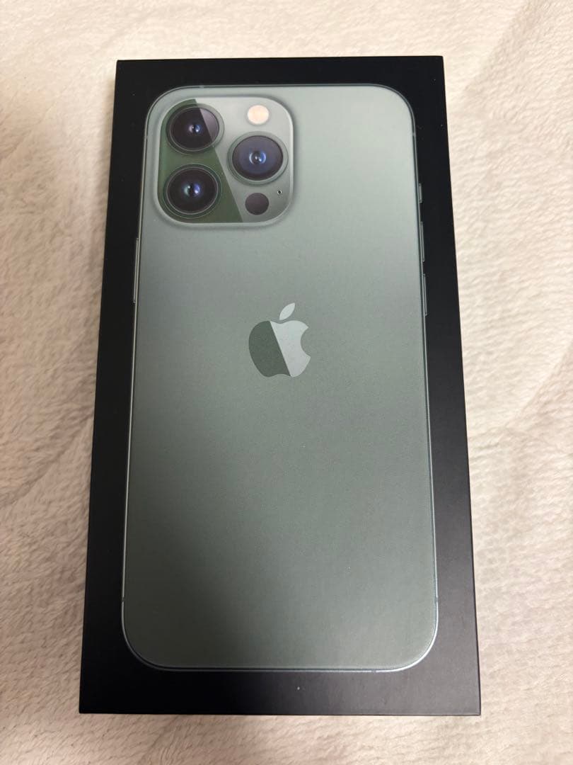 iPhone 13 Pro 256GB アルパイングリーン