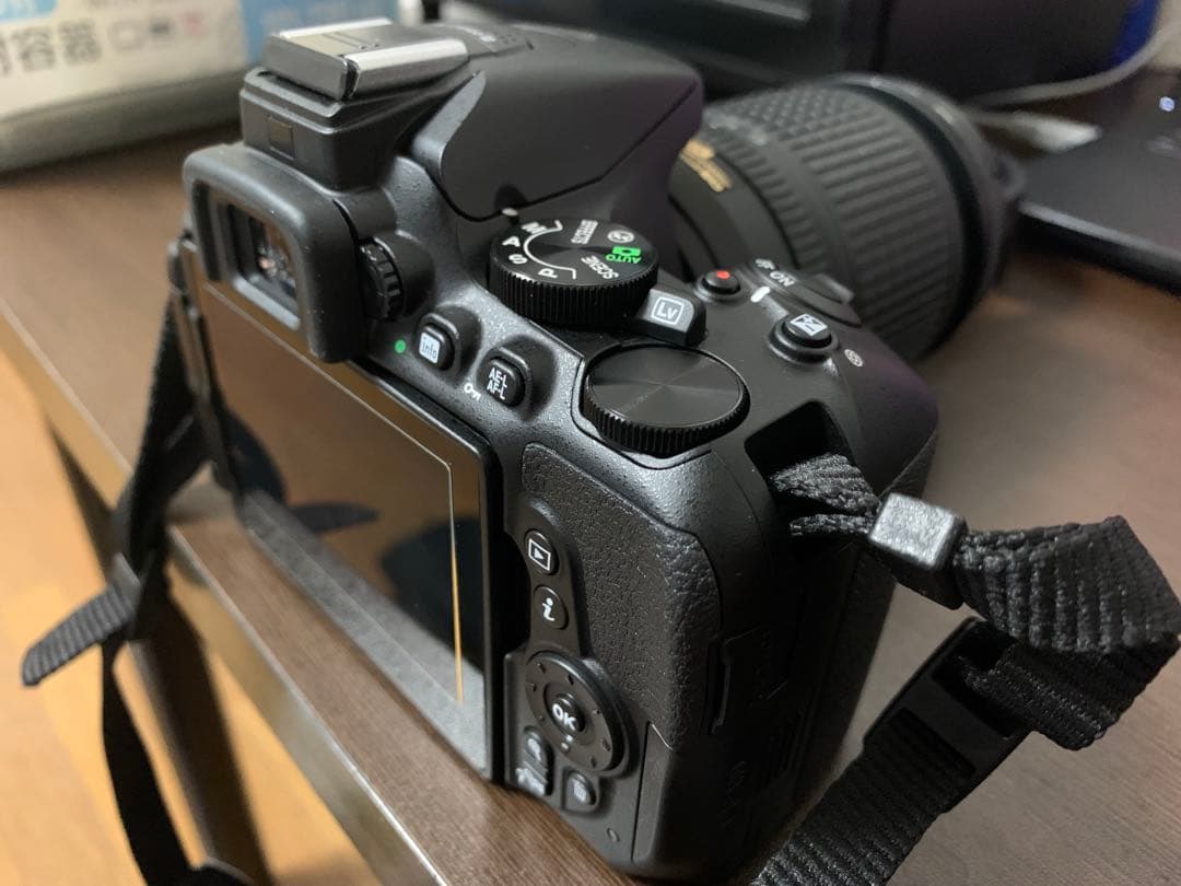 （美品）デジタルカメラ Nikon D5500 ダブルレンズ付き
