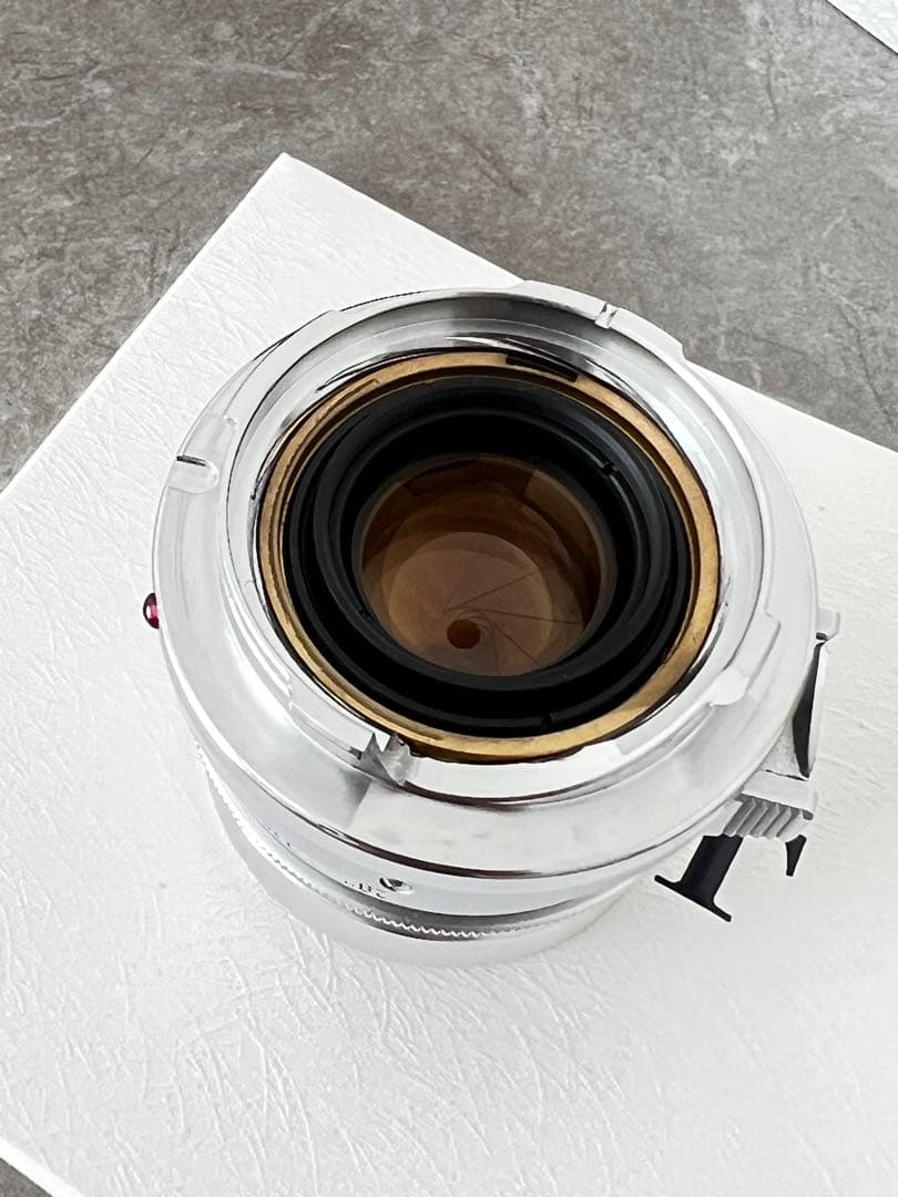 LIGHT LENS LAB 35mm f/2（周八枚）Ｍマウント　フィルター付