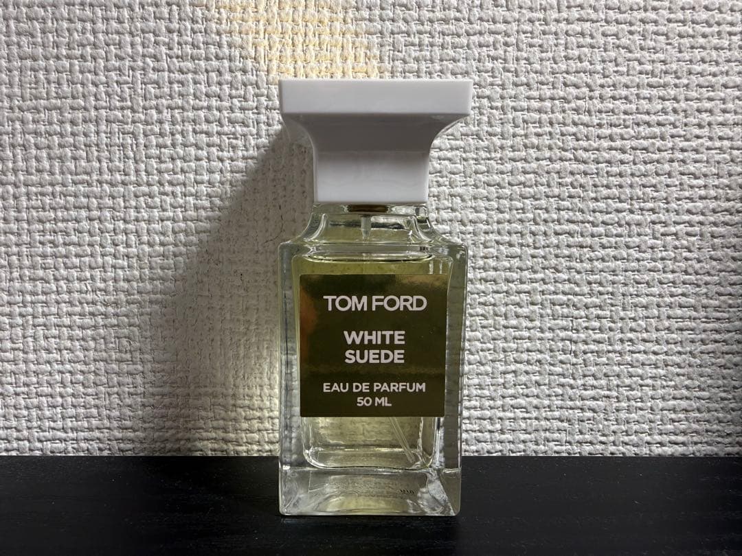 (ほぼ未使用品)TOM FORD WHITE SUEDE 50ml 香水