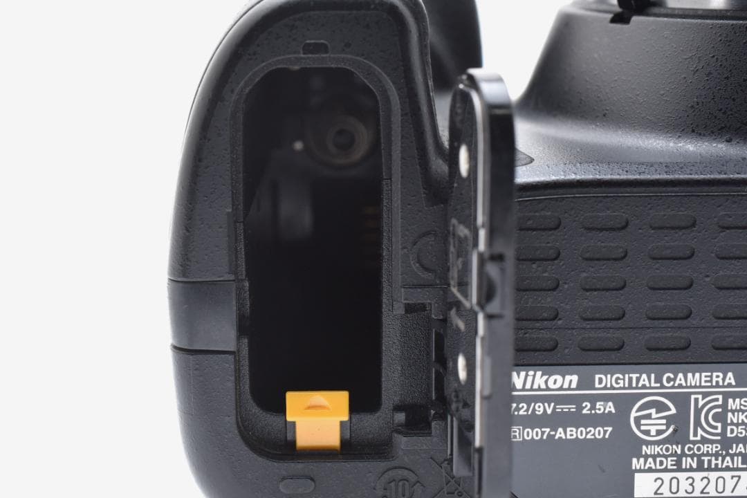 ⭐大人気モデル Nikon D5300 ⭐初心者キット⭐一眼レフ スマホ転送