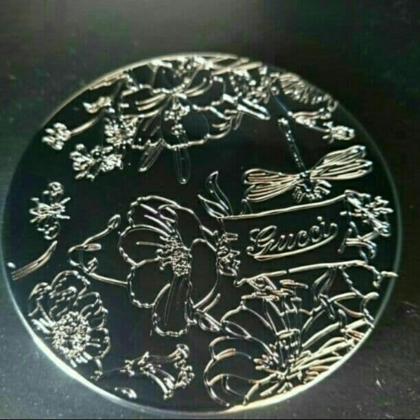 2800 円