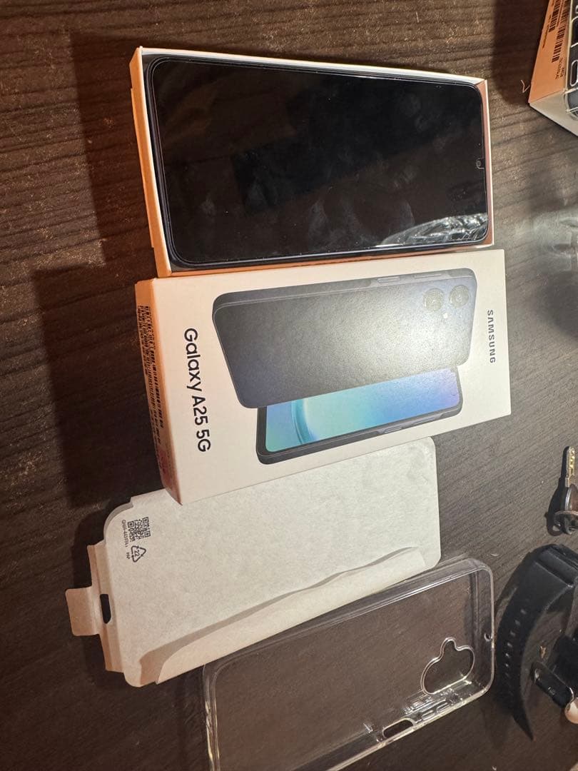 Samsung Galaxy A25 5G 64GB ブラック ケース付き
