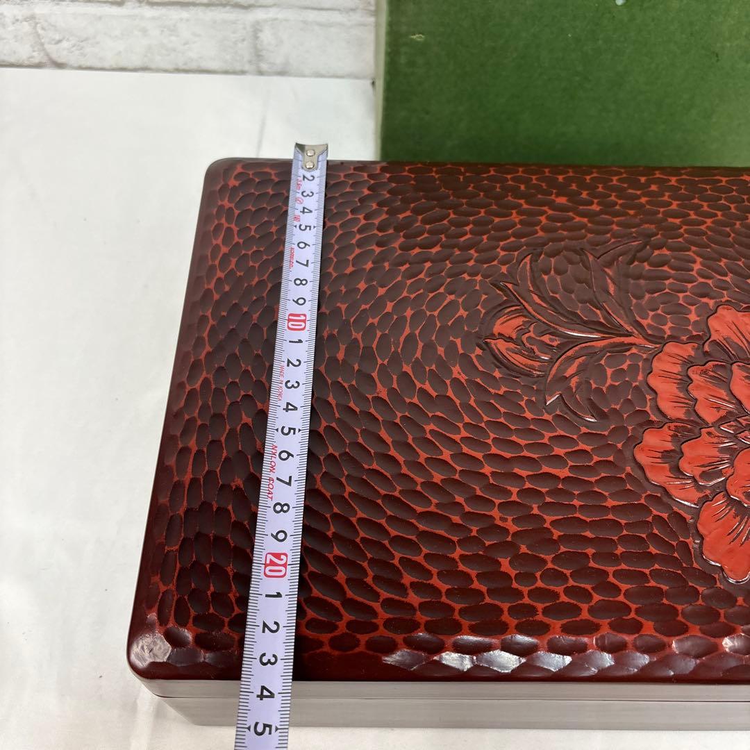 鎌倉彫 小物入れ 収納箱 花柄 漆器 外箱付き 工芸品 木製