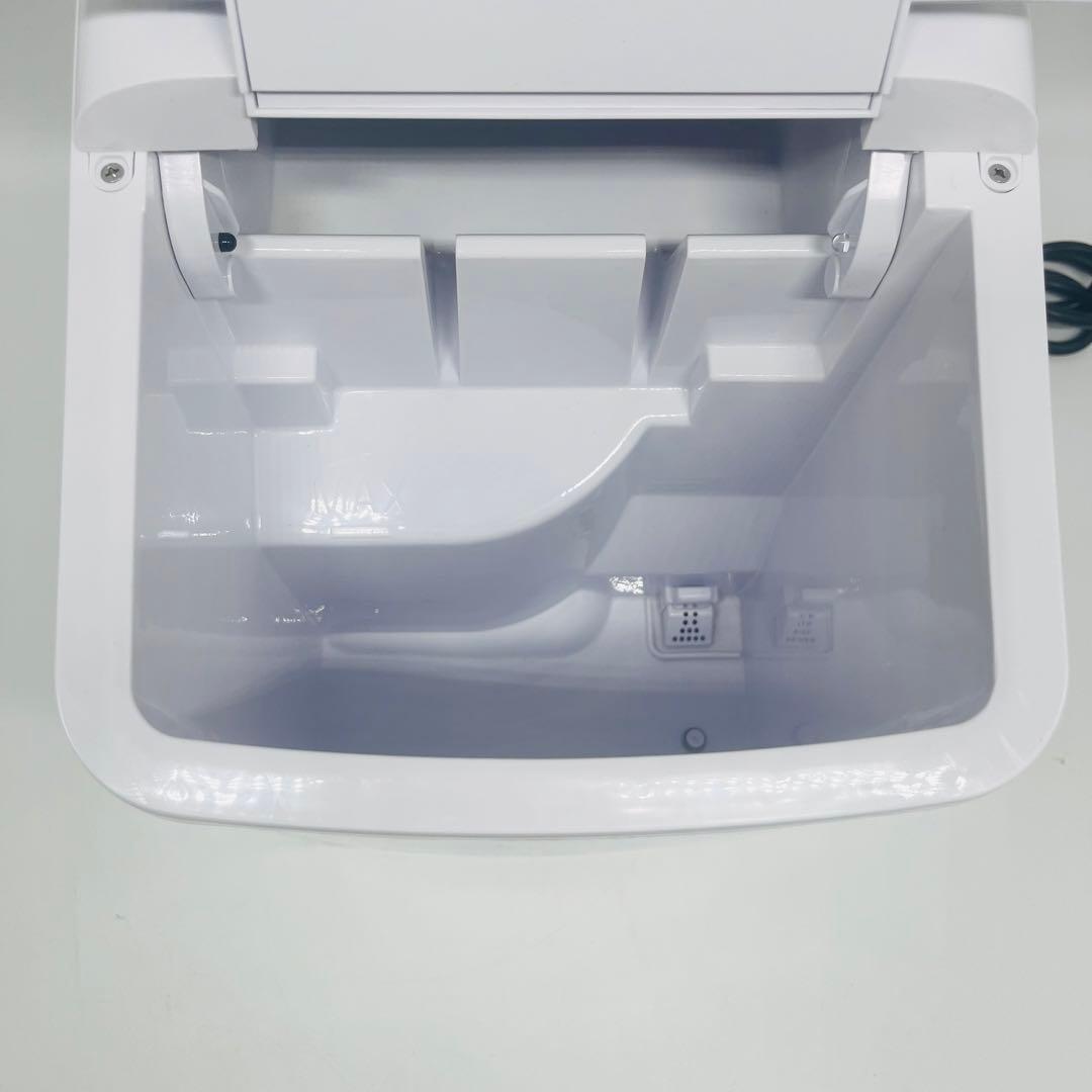 ベルソス　家庭用高速製氷機　VS-ICE07 ホワイト