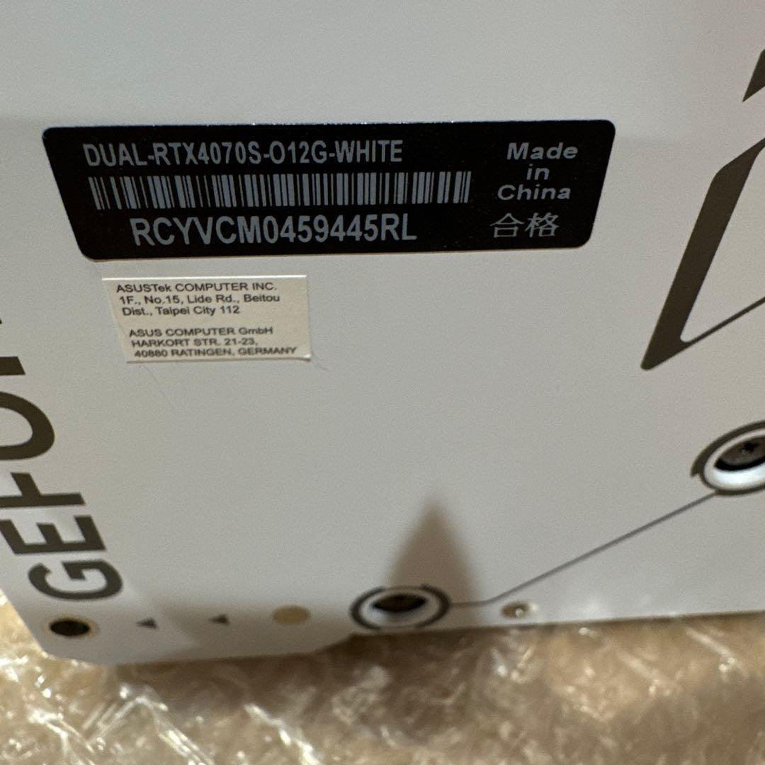 ASUS DUAL-RTX4070S-O12G-WHITE 動作確認済