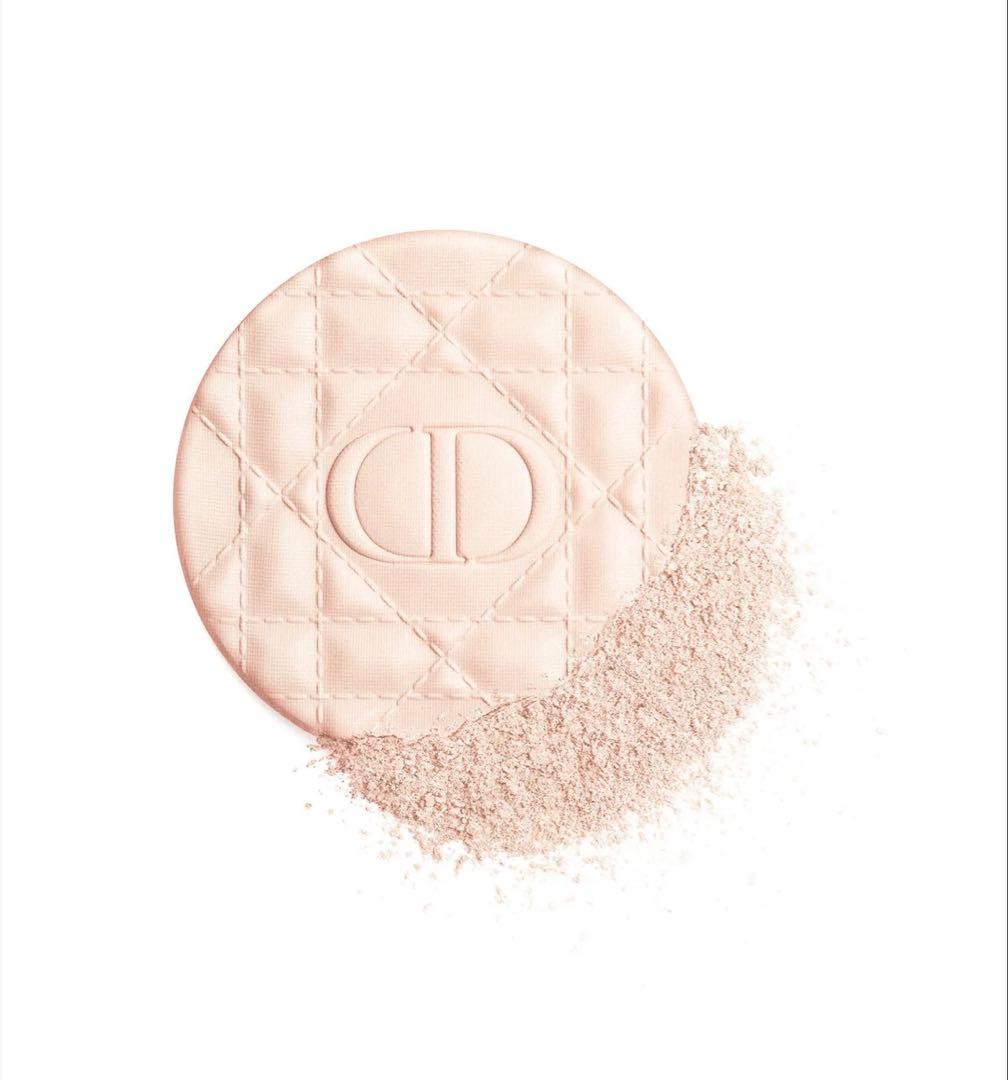 Dior ディオールスキンフォーエヴァーヌードマット フィルター 01 フェアー