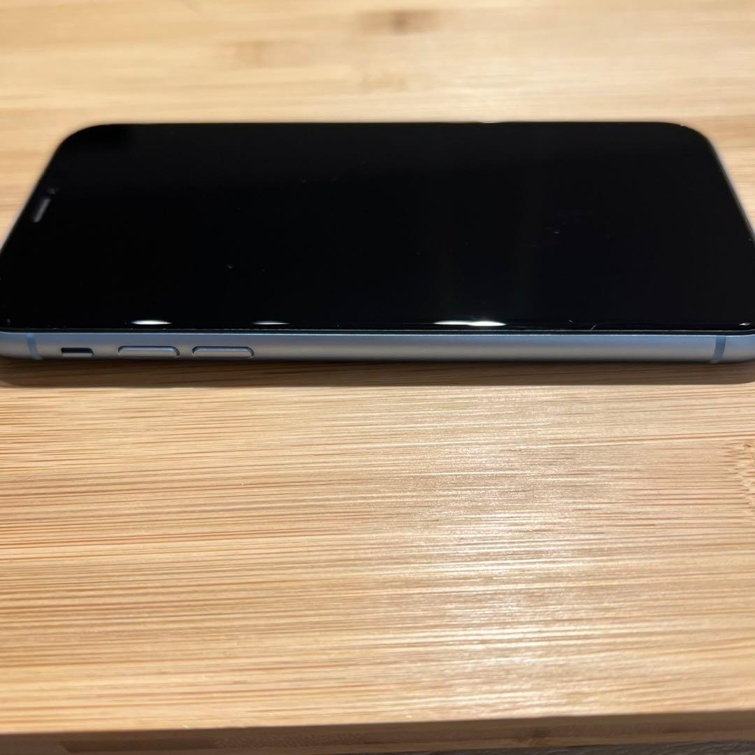【美品】iPhoneXR Blue 青 128GB SIMフリー