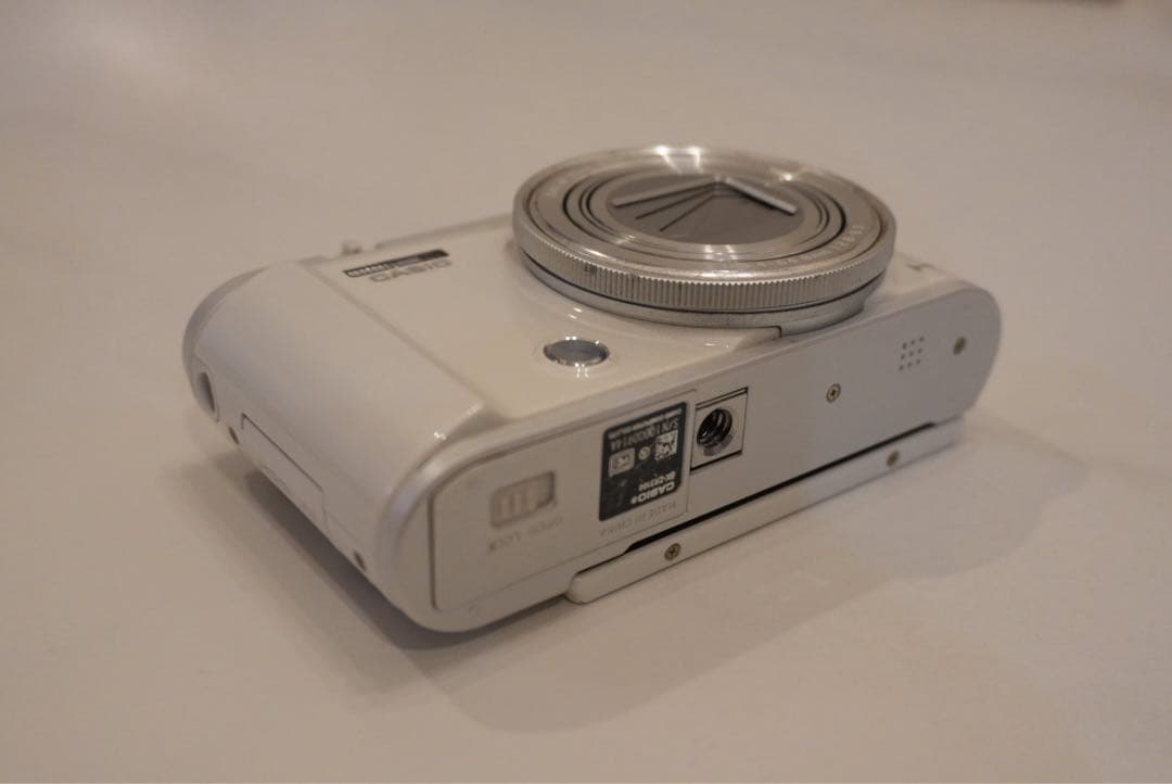 【希少】CASIO EXLIM EX-ZR3100 自撮り＆SNSに最強！