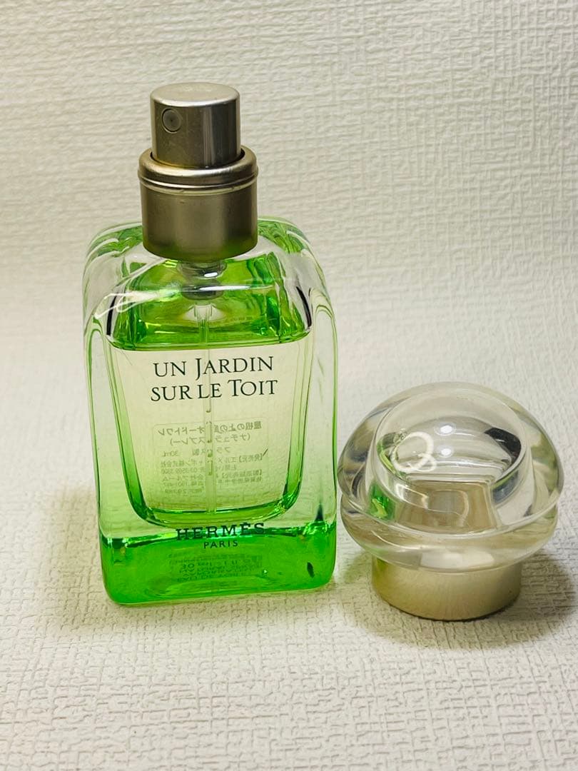 エルメス　屋根の上の庭　 UN JARDIN SUR LE TOIT 30ml