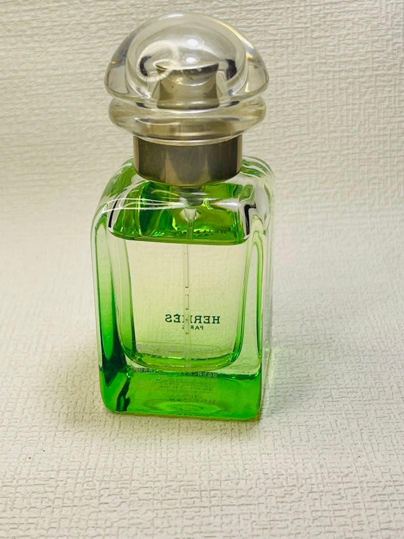 エルメス　屋根の上の庭　 UN JARDIN SUR LE TOIT 30ml