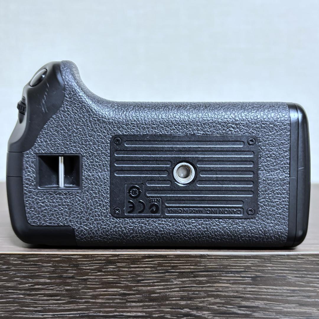 Canon EOS Kiss X3 & 純正バッテリーグリップ
