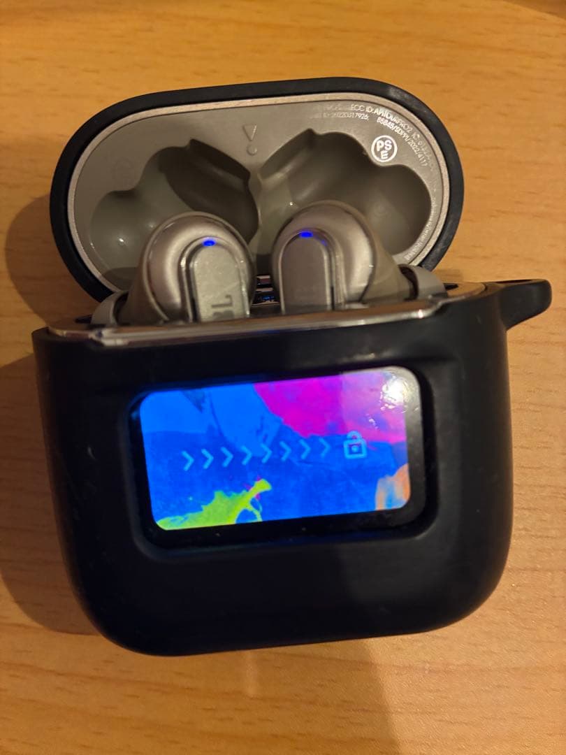 JBL TOUR PRO 2　ブラック