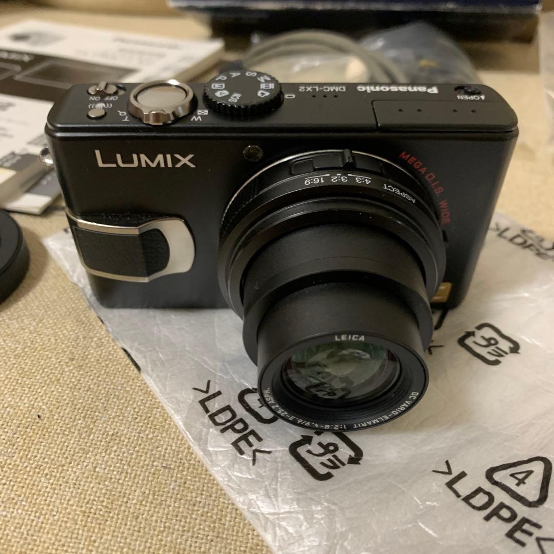 Panasonic LUMIX DMC-LX2-K デジタルカメラ 付属品あり