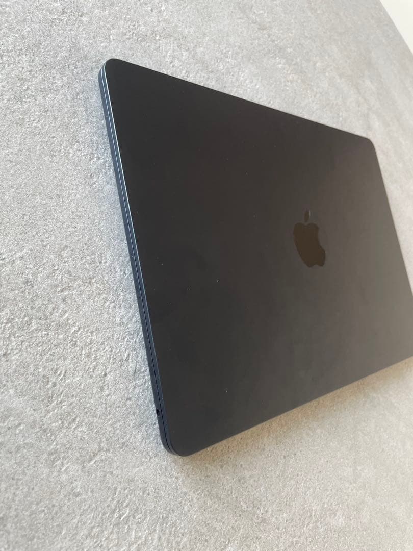 Mac airBook m2 8GB 500GB 13インチ　 本体