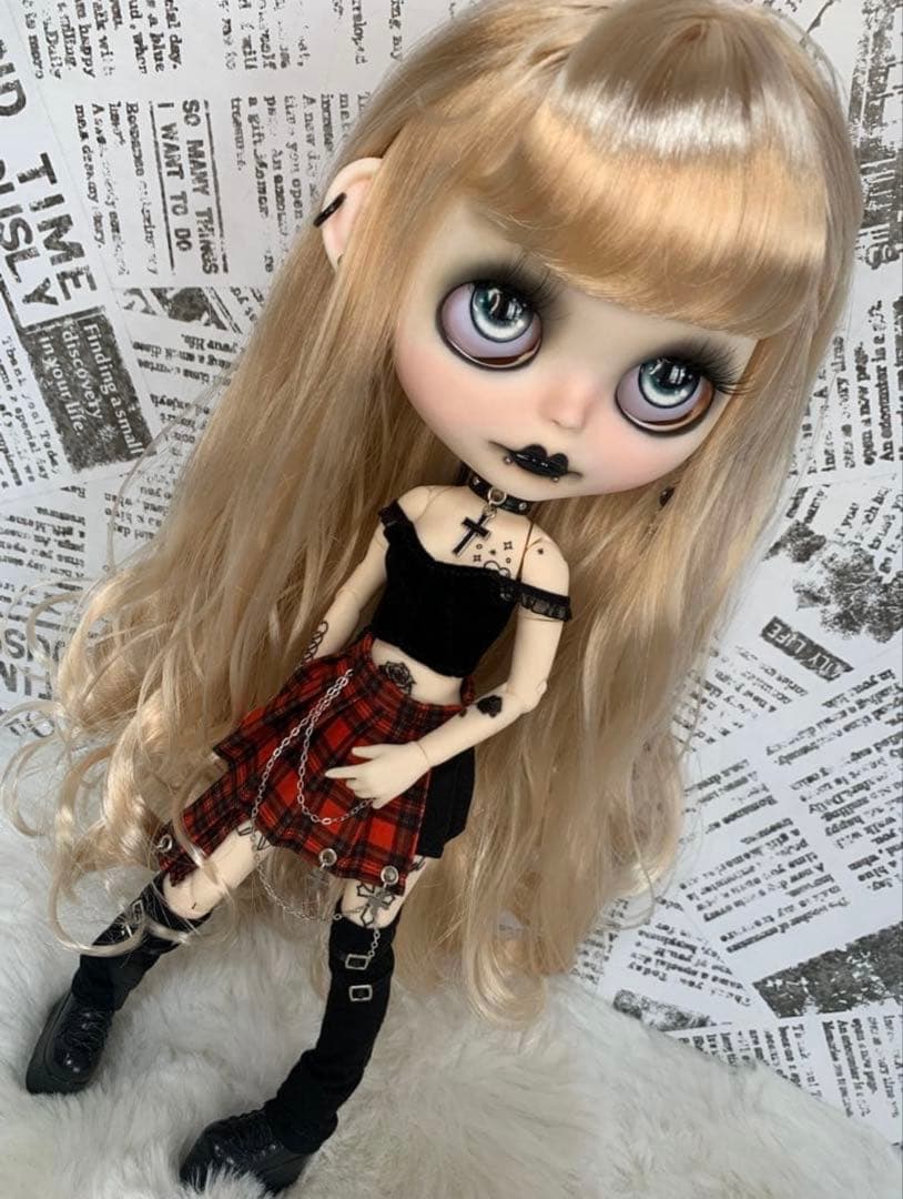 カスタムアイシードール アウトフィット付属★リリス~ちゃん★Icy Doll