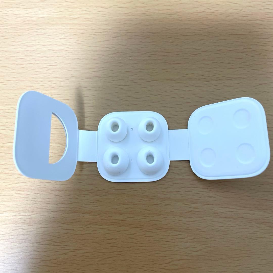AirPodsPro 本体 ホワイト 正規品　左耳雑音有り