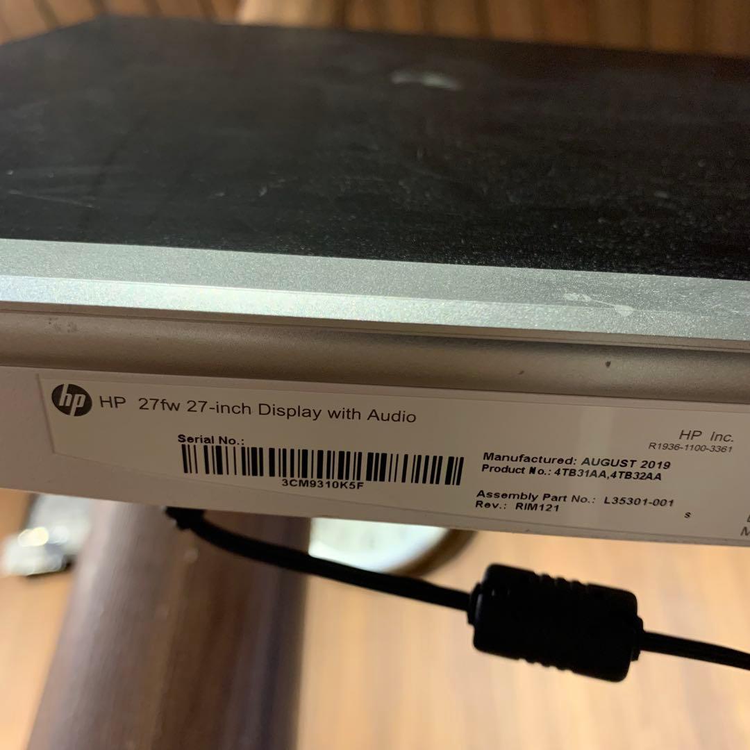 HP 27fw with Audio 27インチディスプレイ