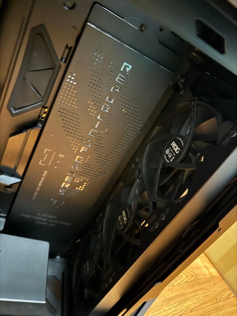ASUS ROG GR701 BTF Editionフルタワー　箱なし