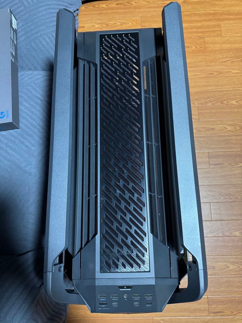 ASUS ROG GR701 BTF Editionフルタワー　箱なし