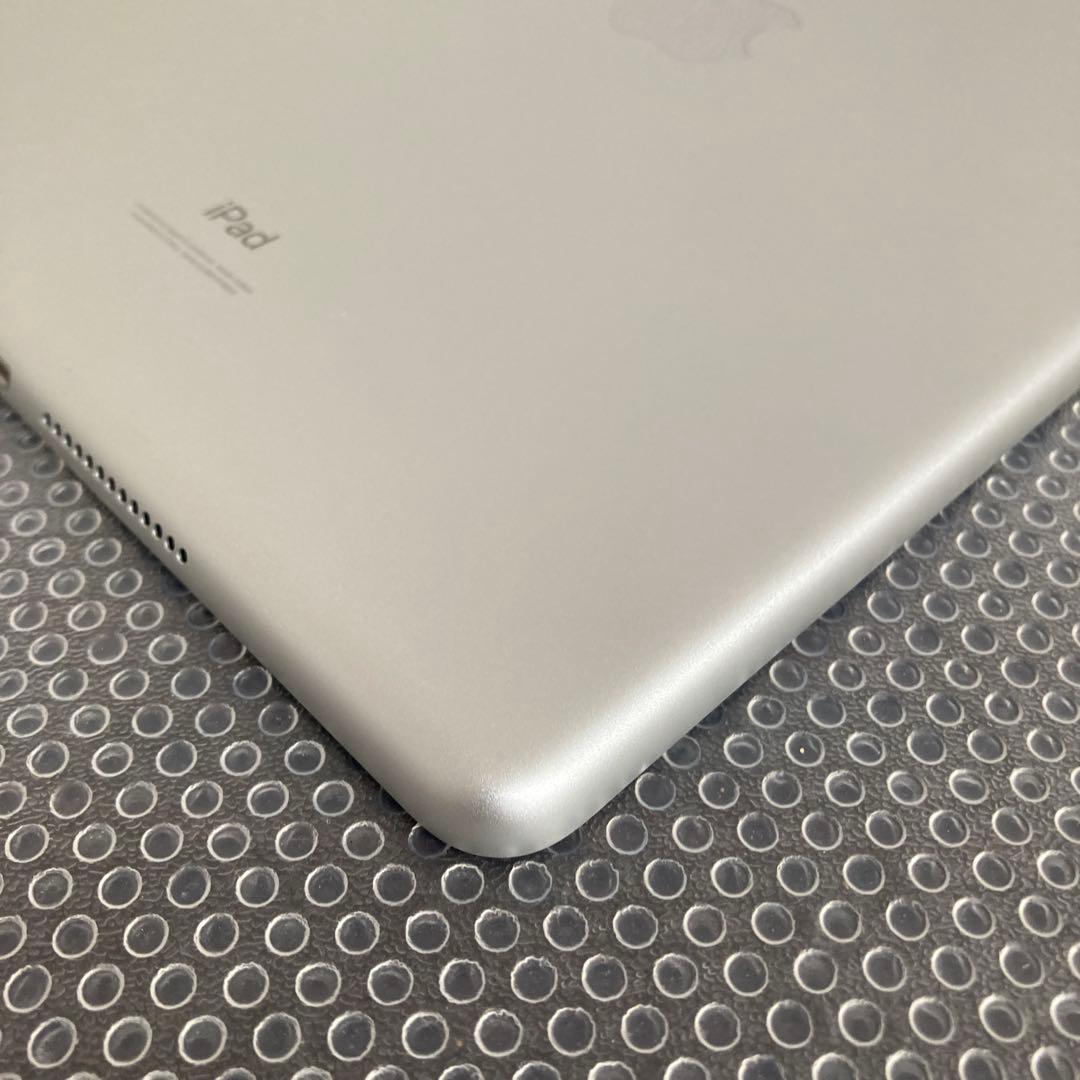 5【早い者勝ち】美品☆電池ほぼ新品☆iPad9 第9世代 64GB SIMフリー