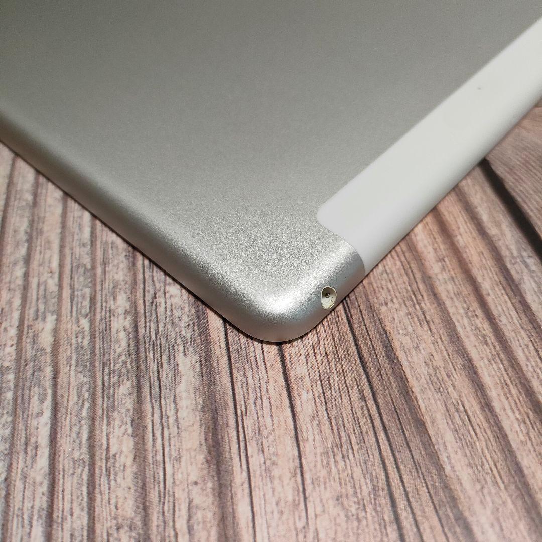 iPad 第7世代 128GB SIMフリー シルバー バッテリー97% 美品