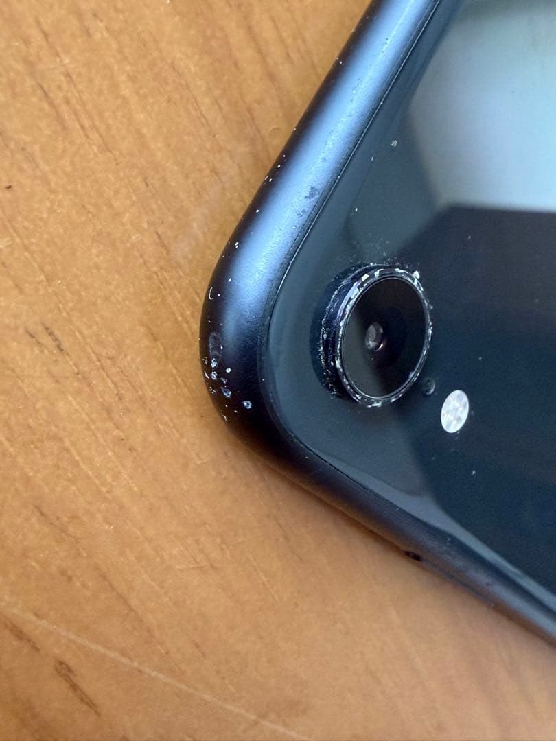 iPhone XR 本体 画面ひびあり 電源OK ジャンク扱い 動作問題なし