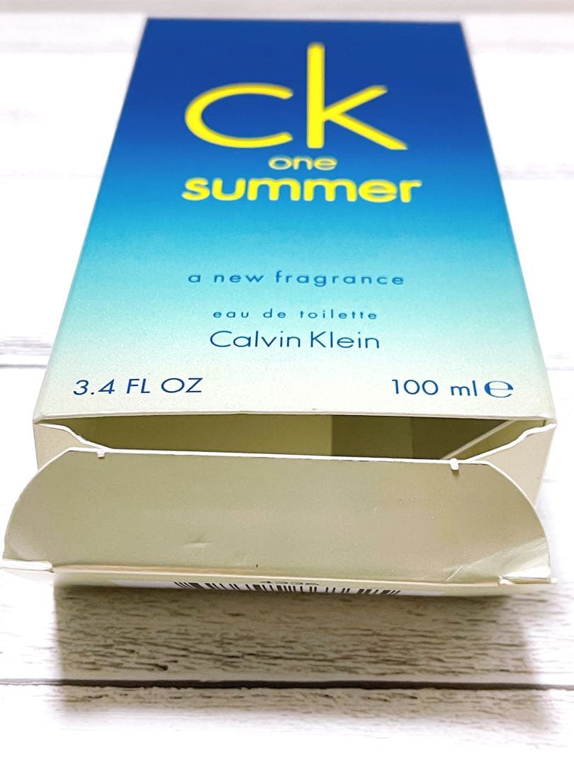   ck one summer 2015 新品・未使用