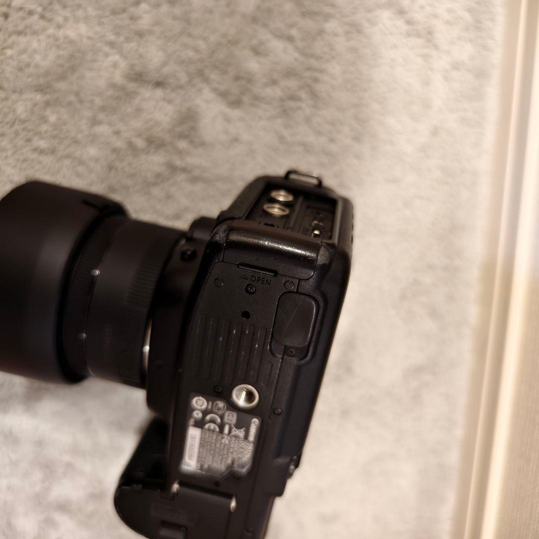 Canon EOS 5D Mark II + EF50mm F1.8 STM他