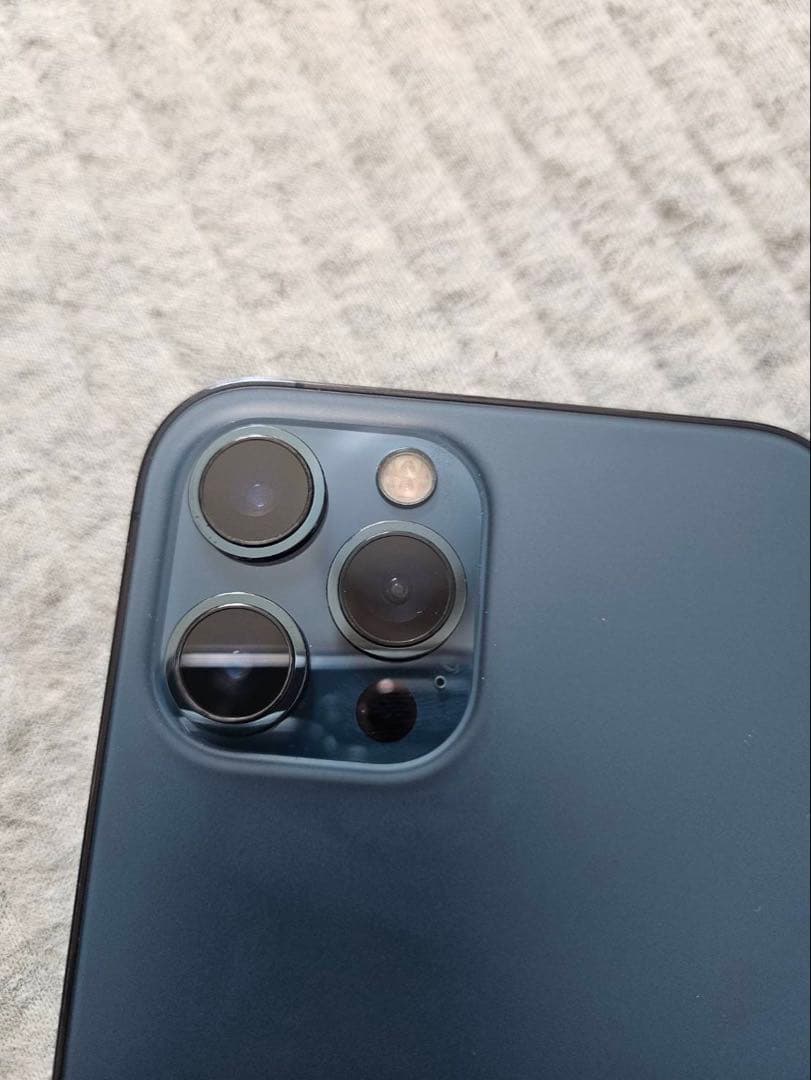 期間限定値下げ　美品　iPhone 12 Pro max 256G SIMフリー