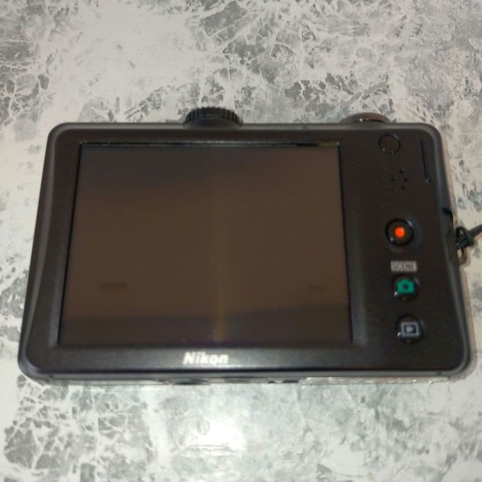 ❖【極美品】Nikon ニコン COOLPIX S1100pj デジタルカメラ
