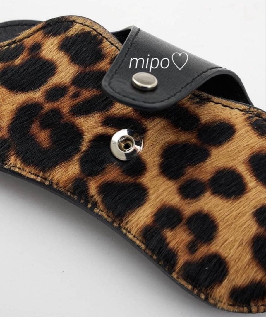 【新品未使用】Whim Gazette [Hoaw.]Glasses Case