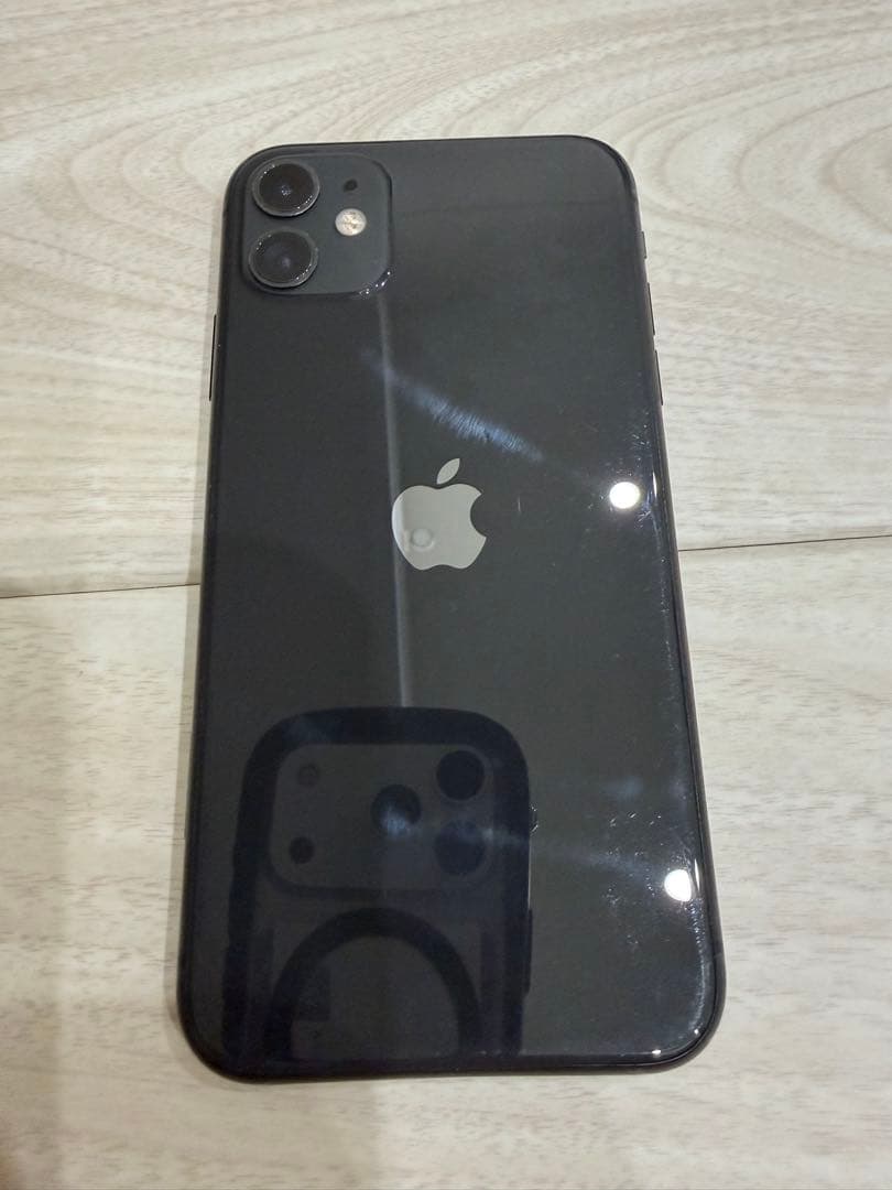 iPhone11 64GB バッテリー81% ブラック SIMロックなし