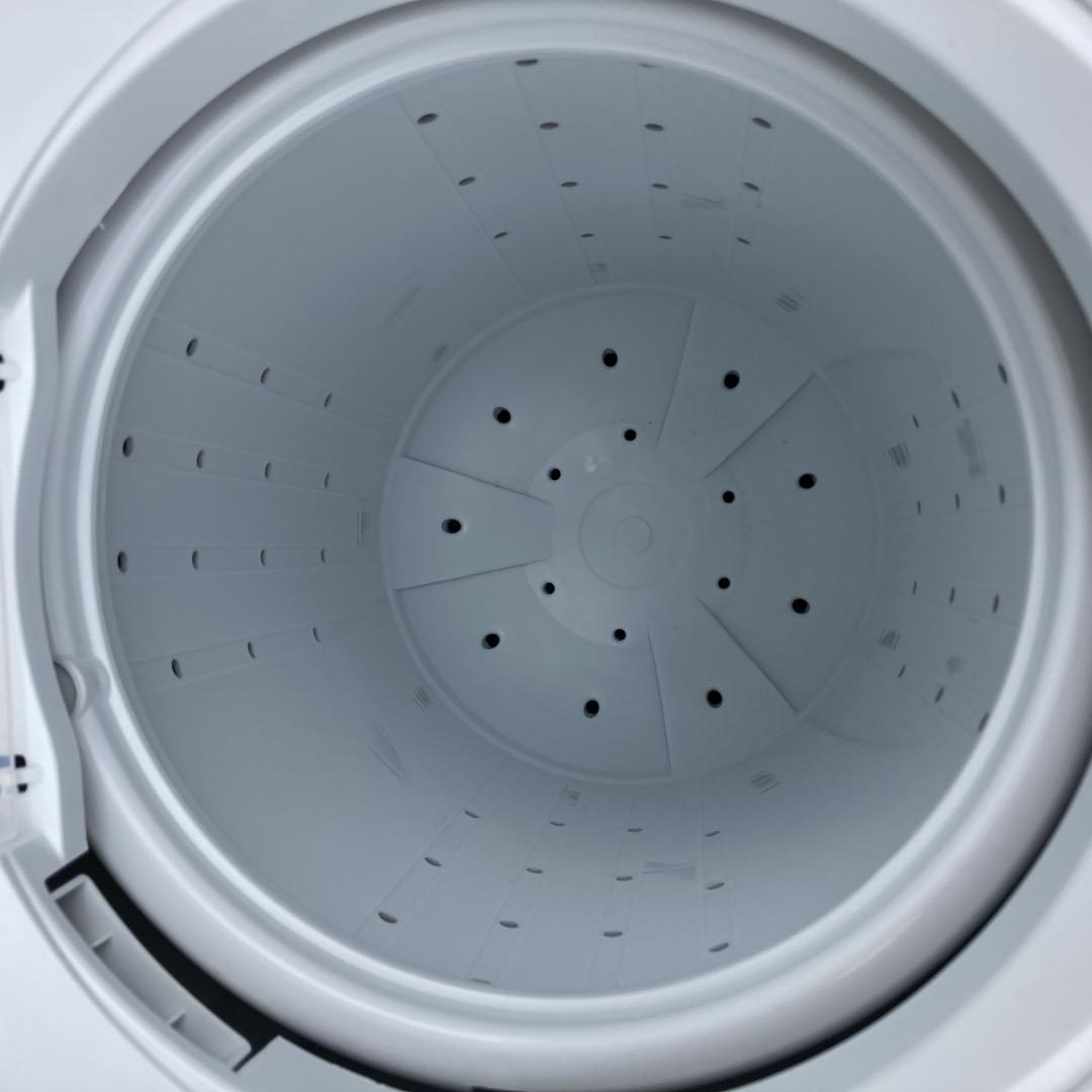 より様2023年の高年式！AQUA 2槽式洗濯機 4.0kg