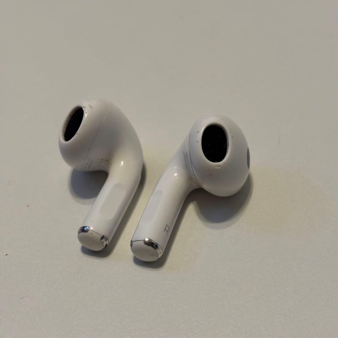 【けん】AirPods 第３世代 ※付属品全てあり※