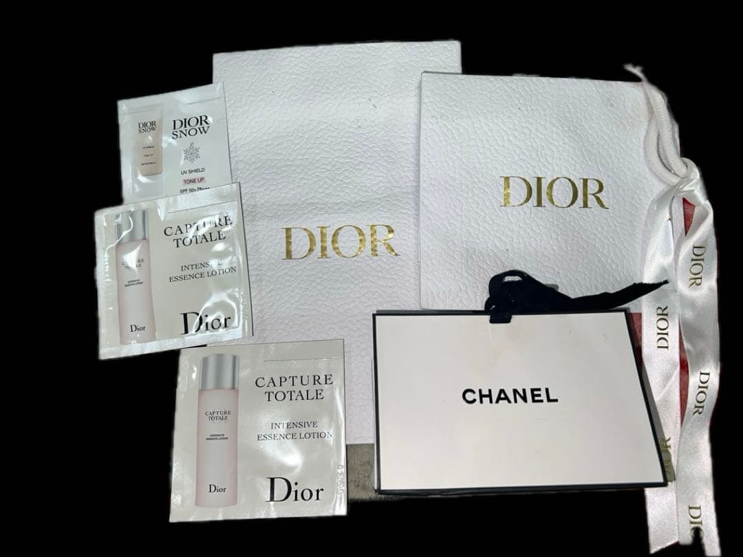 まとめ売り　新品　DIOR CHANEL コスメ　デパコス　つけまつ毛　試供品