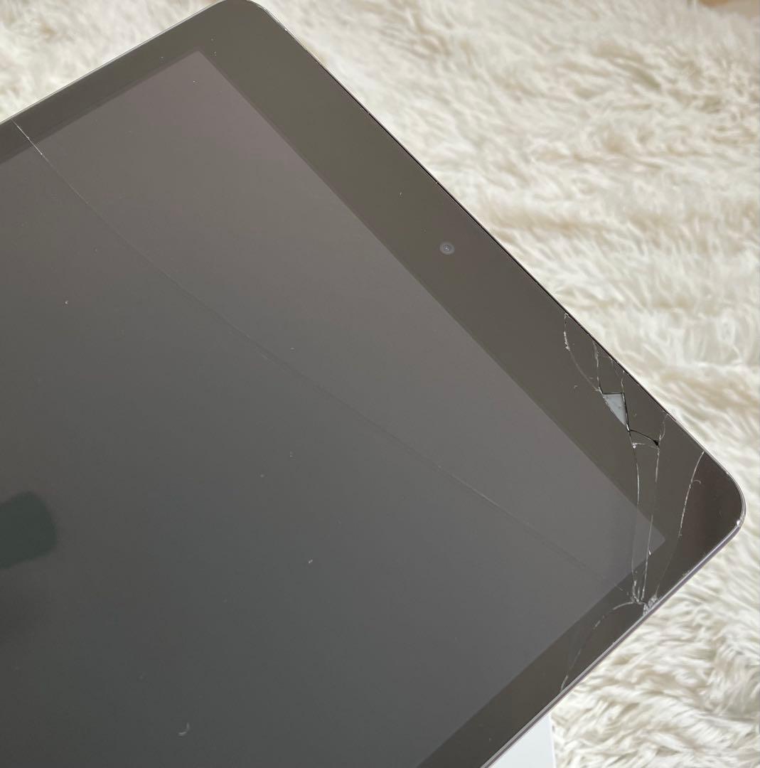 【早い者勝ち】iPad 第9世代 64GB SIMフリー 【すぐ発送】【付属品】
