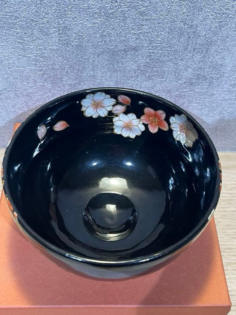 【とうあん】桜柄 茶碗 黒地 金彩 白桜 / 抹茶碗 小鉢 和食器