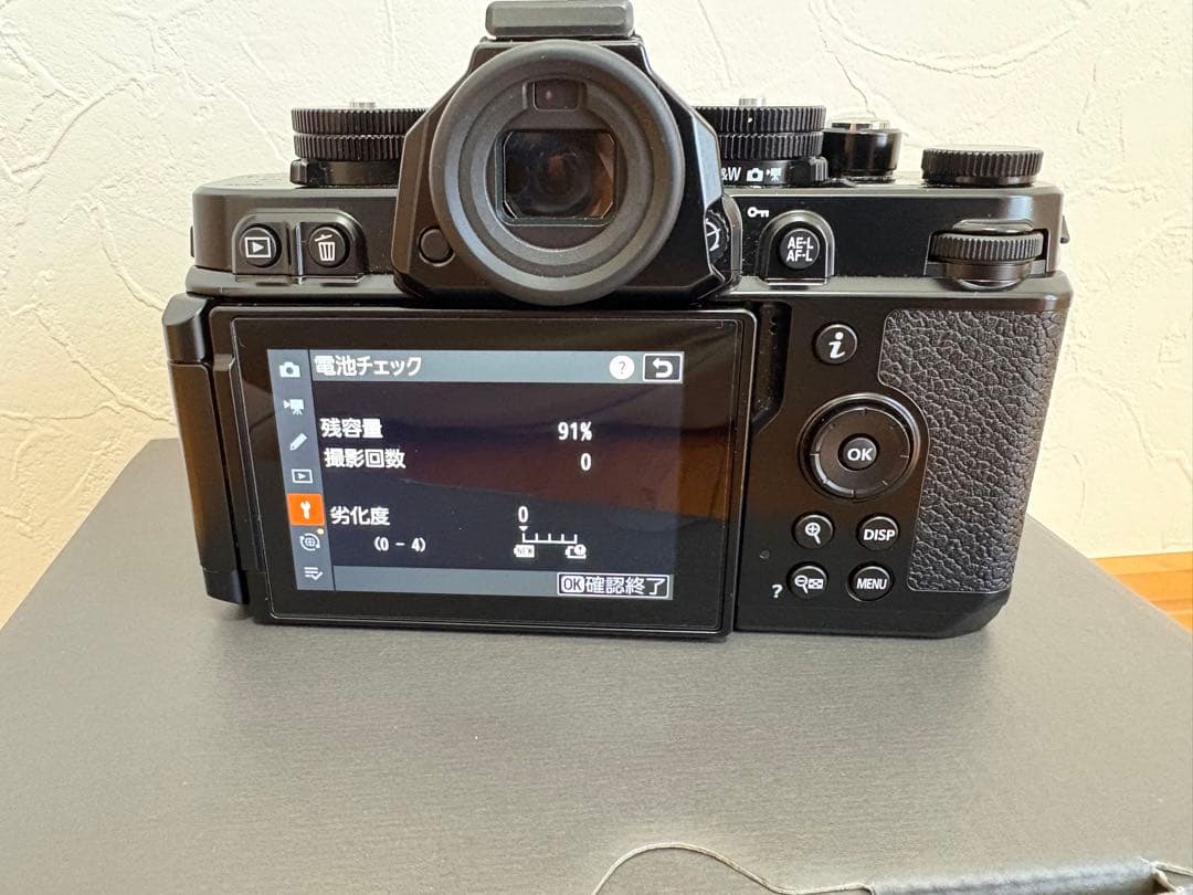 【美品】Nikon Zf(ショット数9.990枚)