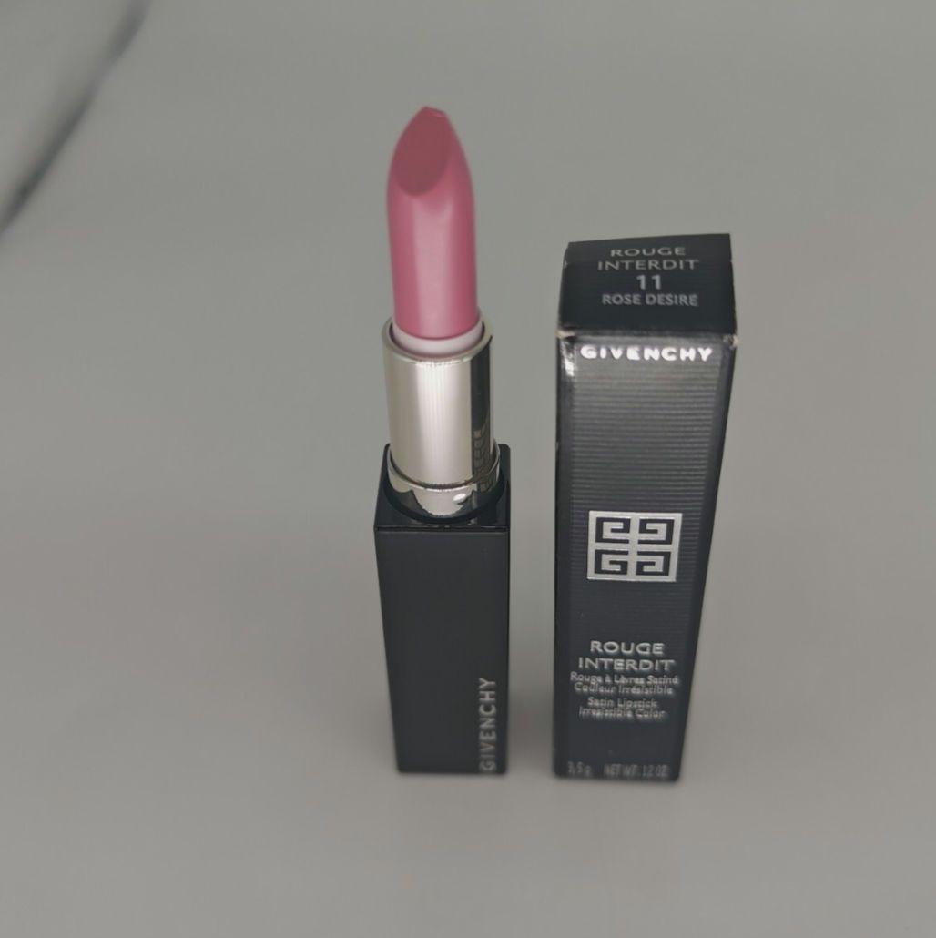 CHANEL　 Dior　YSL GIVENCHY 口紅　アイシャドウまとめ