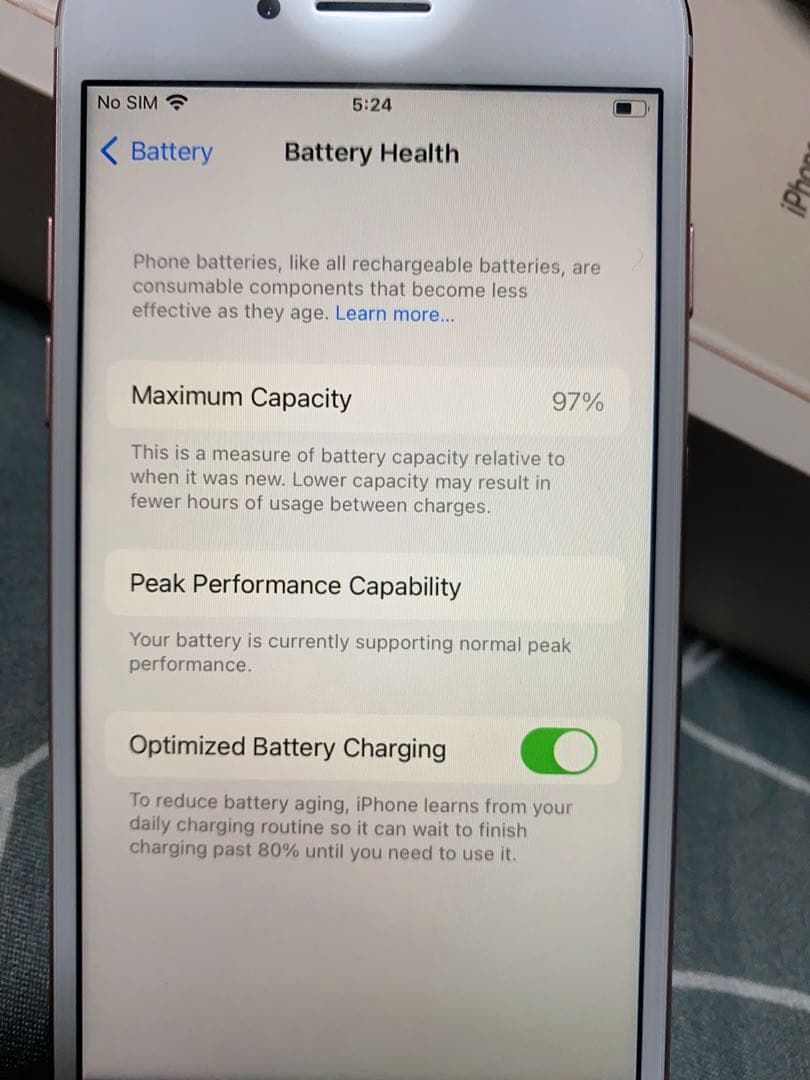 Apple iPhone 7 とapple 8 64gb 2セットsimプリー