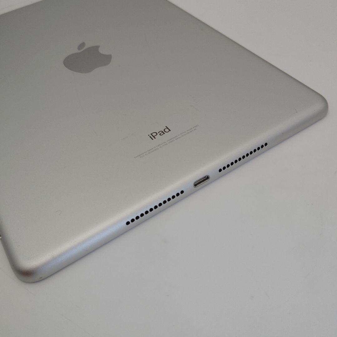 美品　iPad 第5世代　A1823 Cellular シルバー　128GB