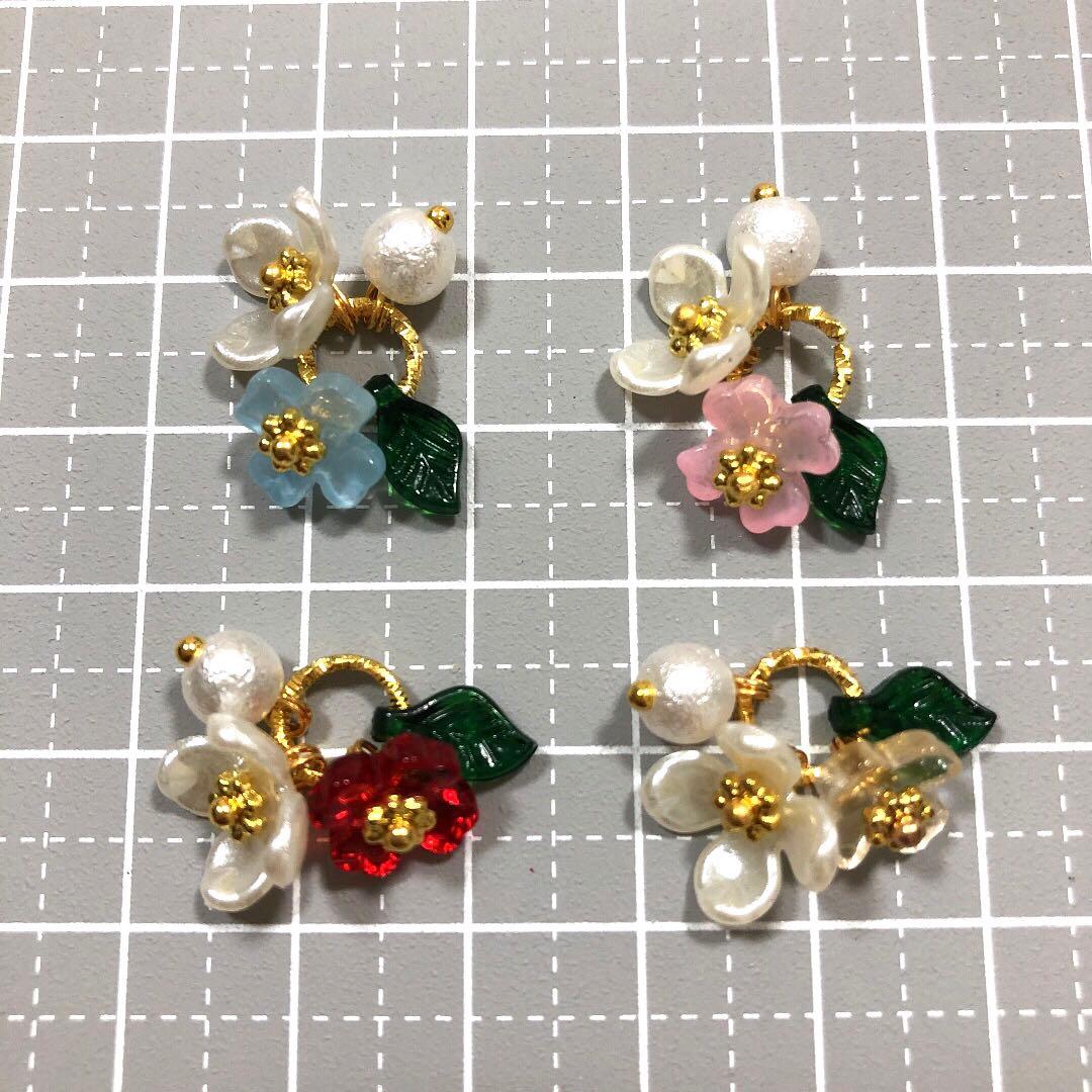464【8個】フラワーチャーム　ハンドメイド素材　パーツ　コネクター　お花